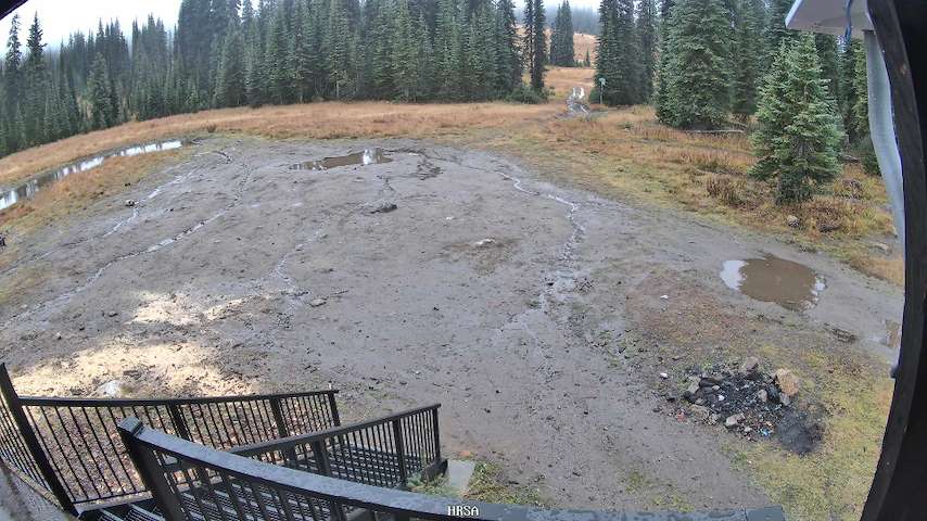 Live camera feed from Main Chalet in Main Chalet