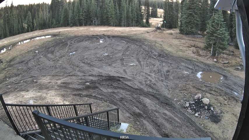 Live camera feed from Main Chalet in Main Chalet