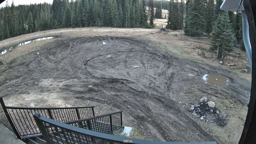 Live camera feed from Main Chalet in Main Chalet
