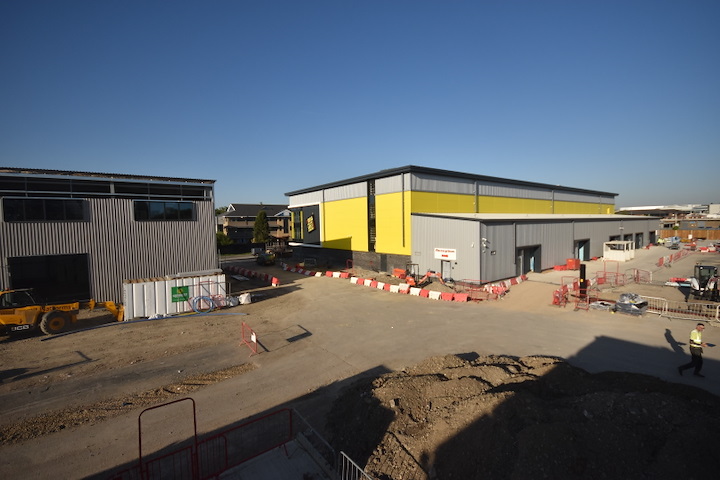 Big Yellow Staines Cam 4 Image