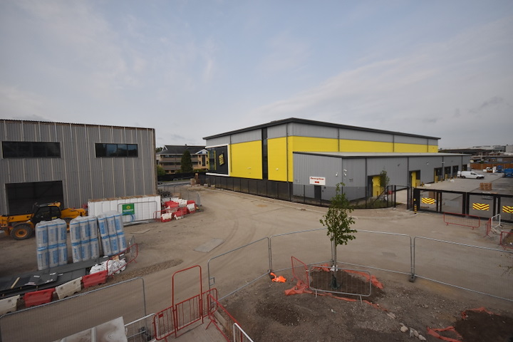 Big Yellow Staines Cam 4 Image
