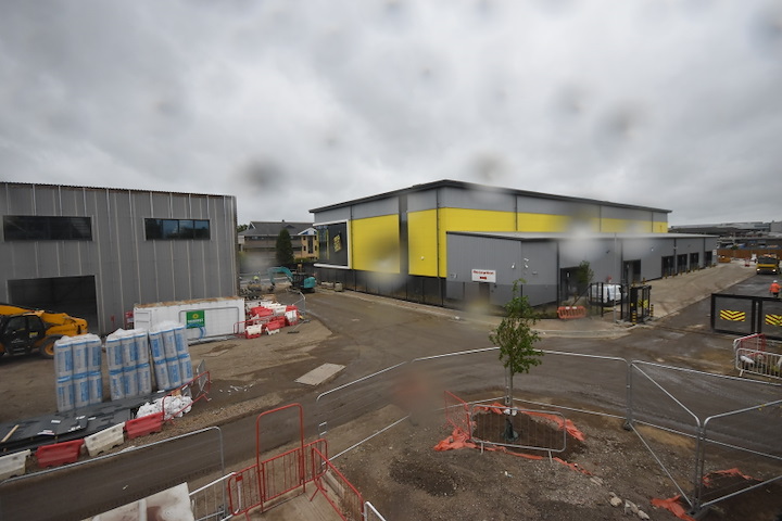 Big Yellow Staines Cam 4 Image