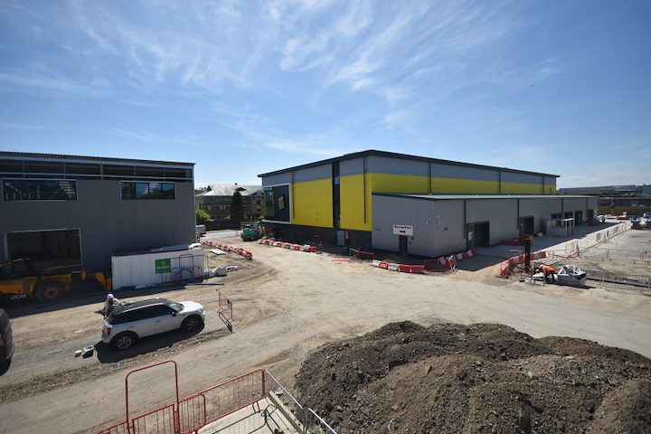 Big Yellow Staines Cam 4 Image