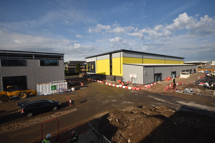 Big Yellow Staines Cam 4 Image