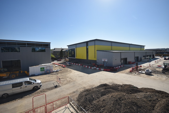Big Yellow Staines Cam 4 Image