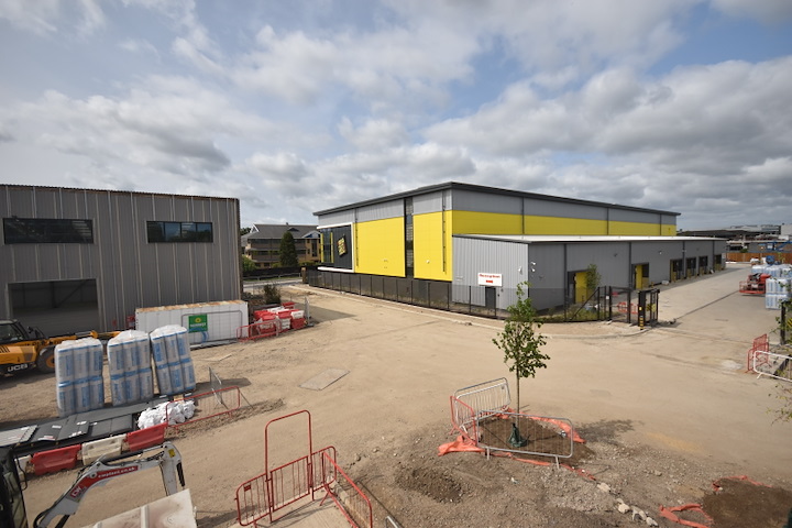 Big Yellow Staines Cam 4 Image