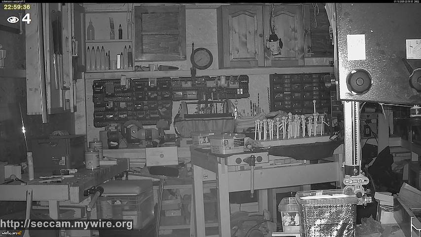 Live camera feed from Littlehook's woodworking shop in Indoor woodworking shop