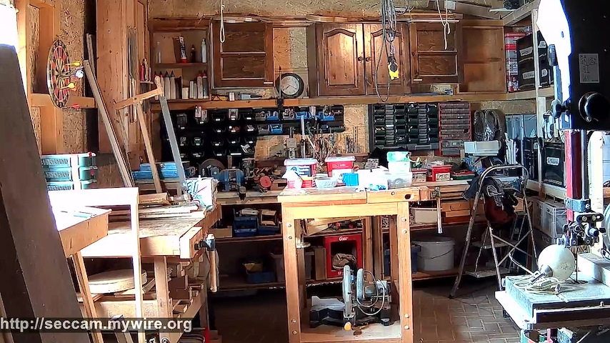 Live camera feed from Littlehook's woodworking shop in Indoor woodworking shop
