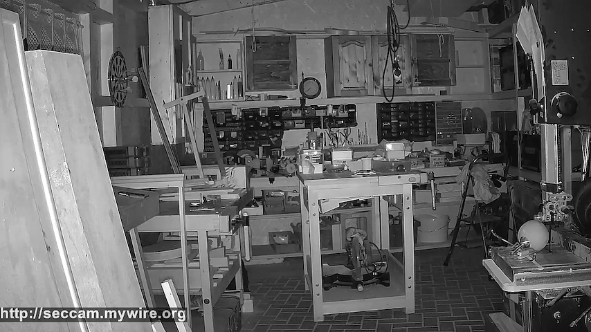 Live camera feed from Littlehook's woodworking shop in Indoor woodworking shop