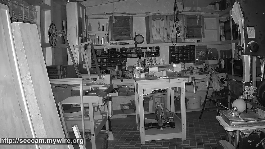 Live camera feed from Littlehook's woodworking shop in Indoor woodworking shop