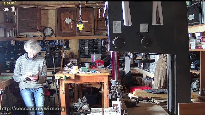 Live camera feed from Littlehook's woodworking shop in Indoor woodworking shop
