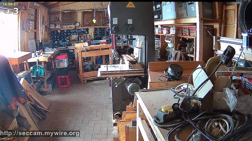 Live camera feed from Littlehook's woodworking shop in Indoor woodworking shop