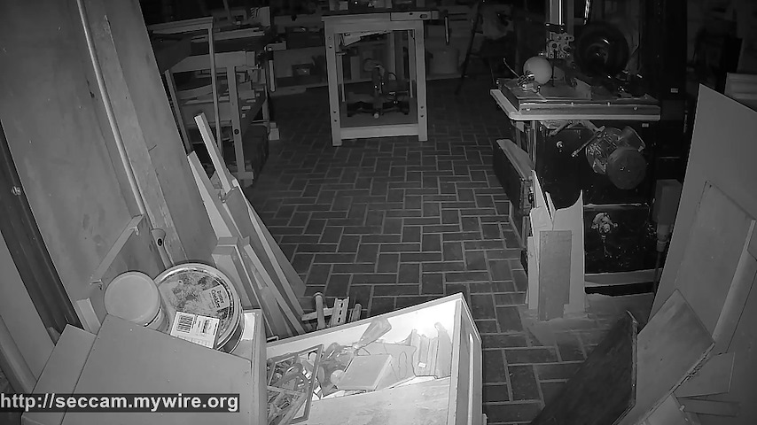 Live camera feed from Littlehook's woodworking shop in Indoor woodworking shop