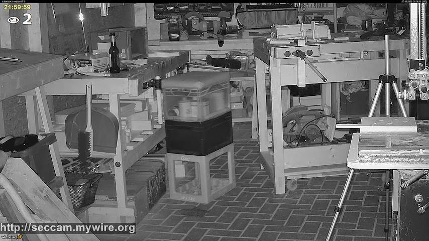 Live camera feed from Littlehook's woodworking shop in Indoor woodworking shop