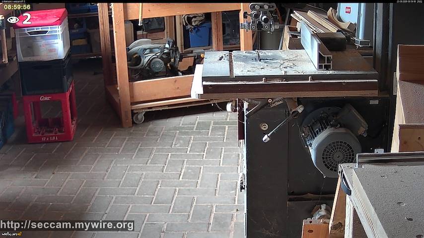 Live camera feed from Littlehook's woodworking shop in Indoor woodworking shop