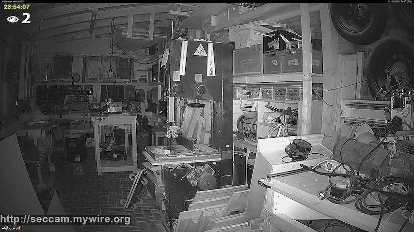 Live camera feed from Littlehook's woodworking shop in Indoor woodworking shop