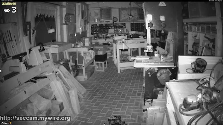 Live camera feed from Littlehook's woodworking shop in Indoor woodworking shop