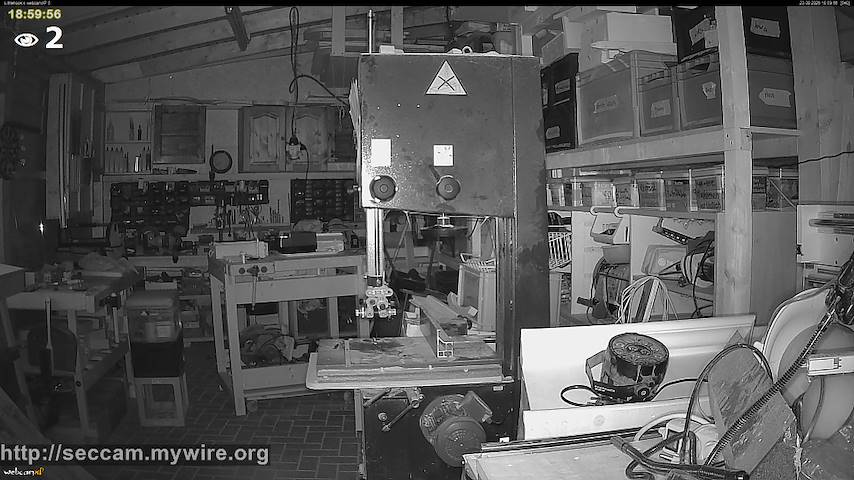 Live camera feed from Littlehook's woodworking shop in Indoor woodworking shop