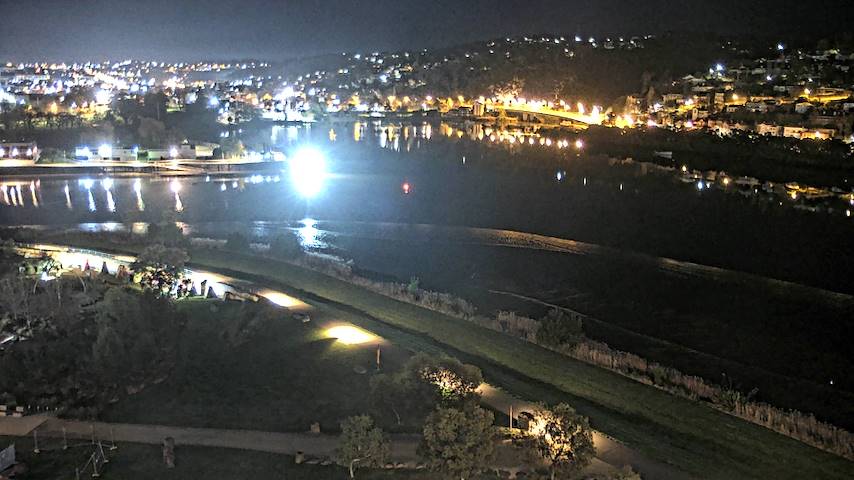 Live camera feed from Tamar Estuary in Launceston, Tasmania
