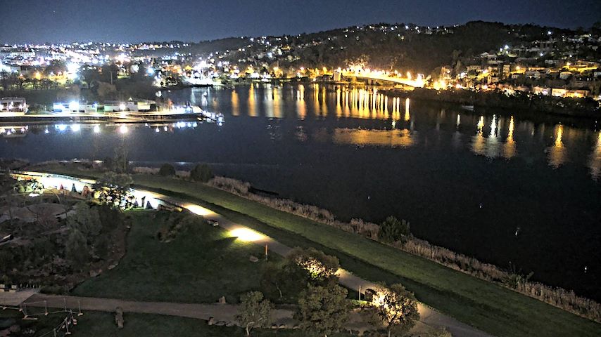 Live camera feed from Tamar Estuary in Launceston, Tasmania