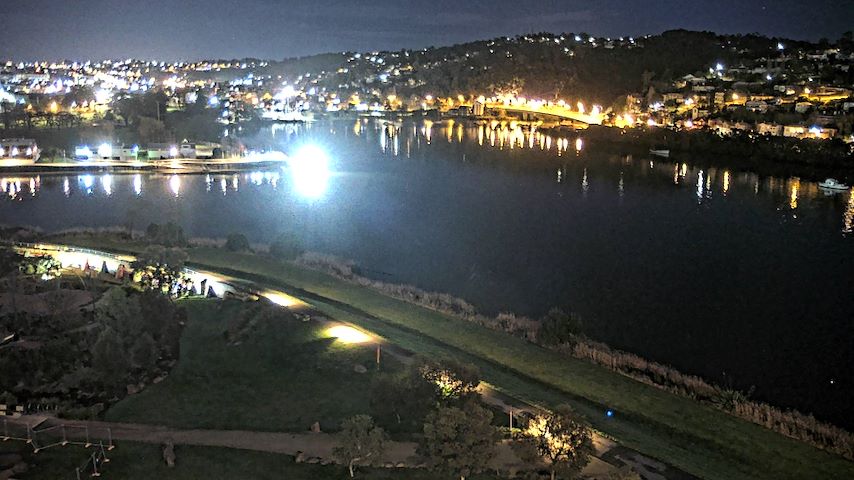 Sianel gamera fyw o Tamar Estuary yn Launceston, Tasmania