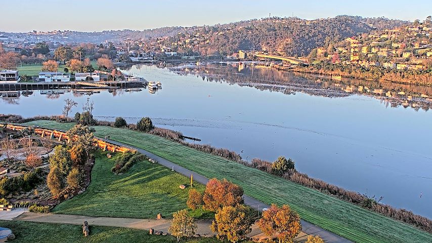 Live camera feed from Tamar Estuary in Launceston, Tasmania