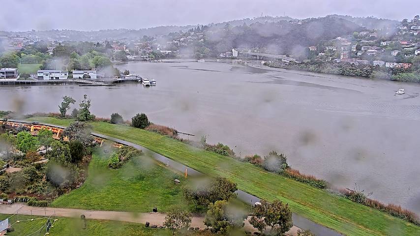 Live camera feed from Tamar Estuary in Launceston, Tasmania