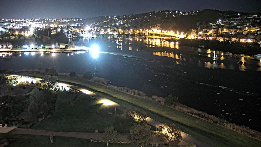 Live camera feed from Tamar Estuary in Launceston, Tasmania