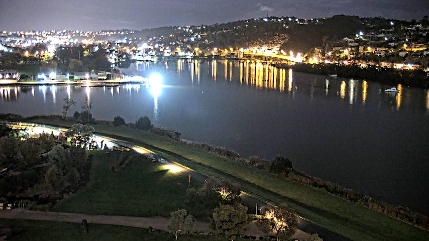 Tamar Estuary Image