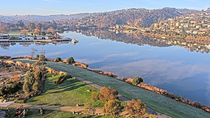 Live camera feed from Tamar Estuary in Launceston, Tasmania