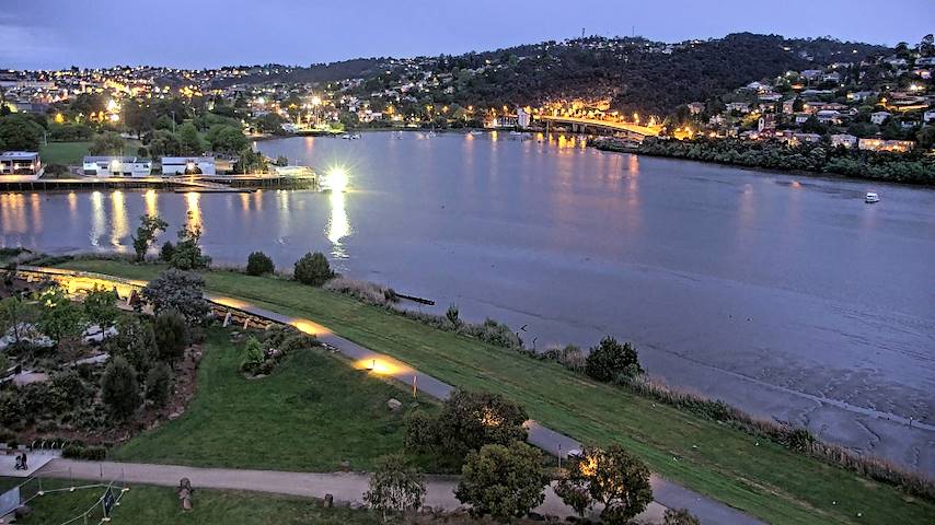 Live camera feed from Tamar Estuary in Launceston, Tasmania