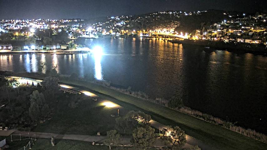 Live camera feed from Tamar Estuary in Launceston, Tasmania