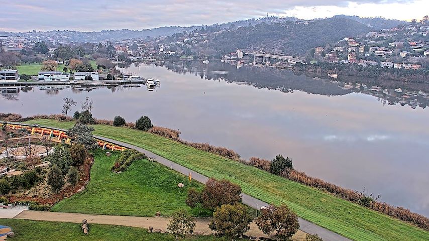 Live camera feed from Tamar Estuary in Launceston, Tasmania