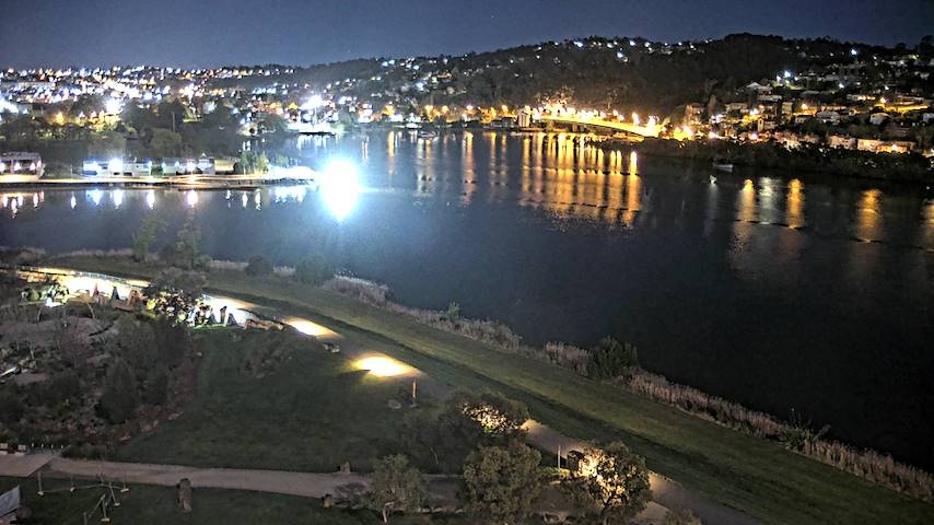 Live camera feed from Tamar Estuary in Launceston, Tasmania