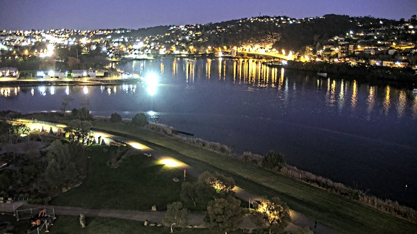 بث كاميرا مباشر من Tamar Estuary في Launceston, Tasmania