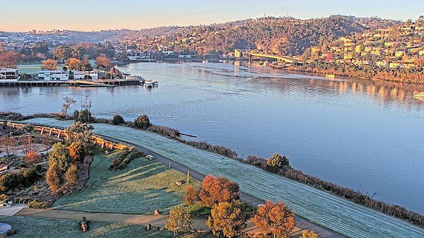 Tamar Estuary Image