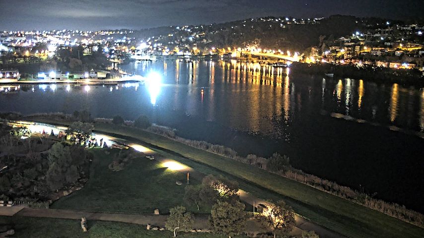 Live camera feed from Tamar Estuary in Launceston, Tasmania