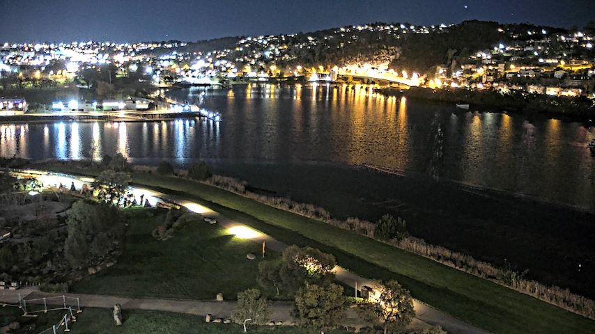Live camera feed from Tamar Estuary in Launceston, Tasmania