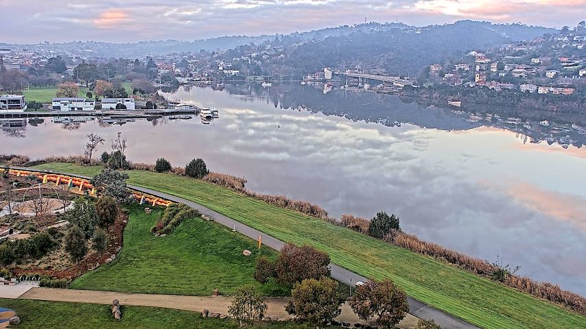 Live camera feed from Tamar Estuary in Launceston, Tasmania