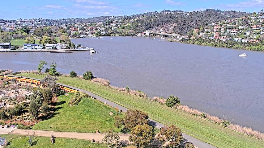 Канал на живо от камера от Tamar Estuary в Launceston, Tasmania