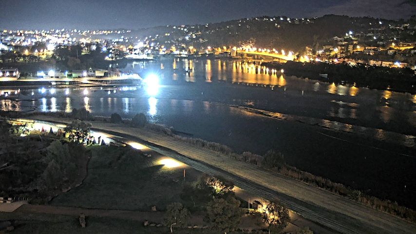 Tamar Estuary Image
