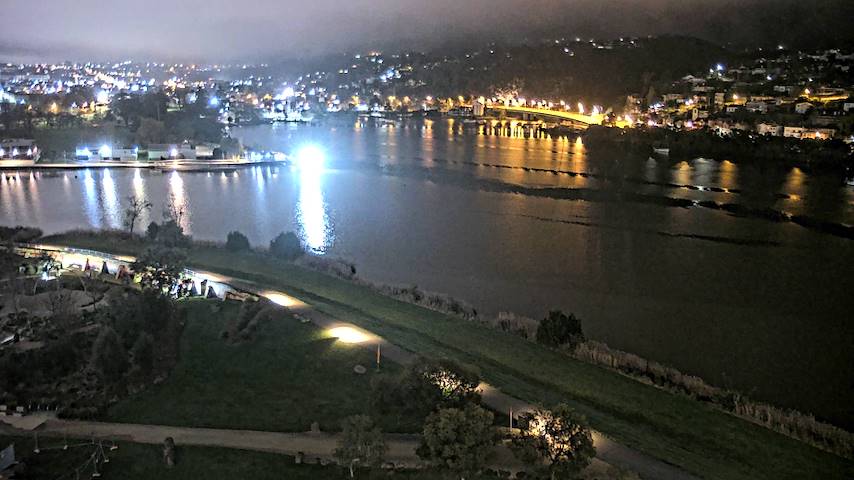 Live camera feed from Tamar Estuary in Launceston, Tasmania