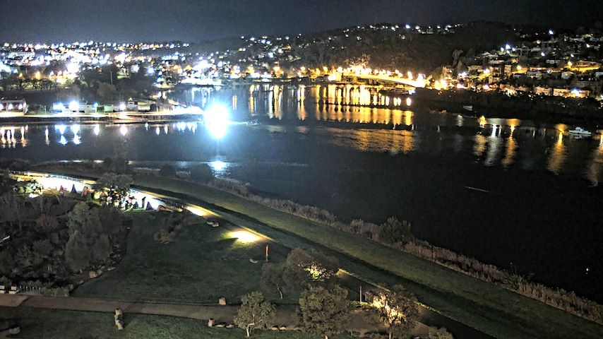 Live camera feed from Tamar Estuary in Launceston, Tasmania