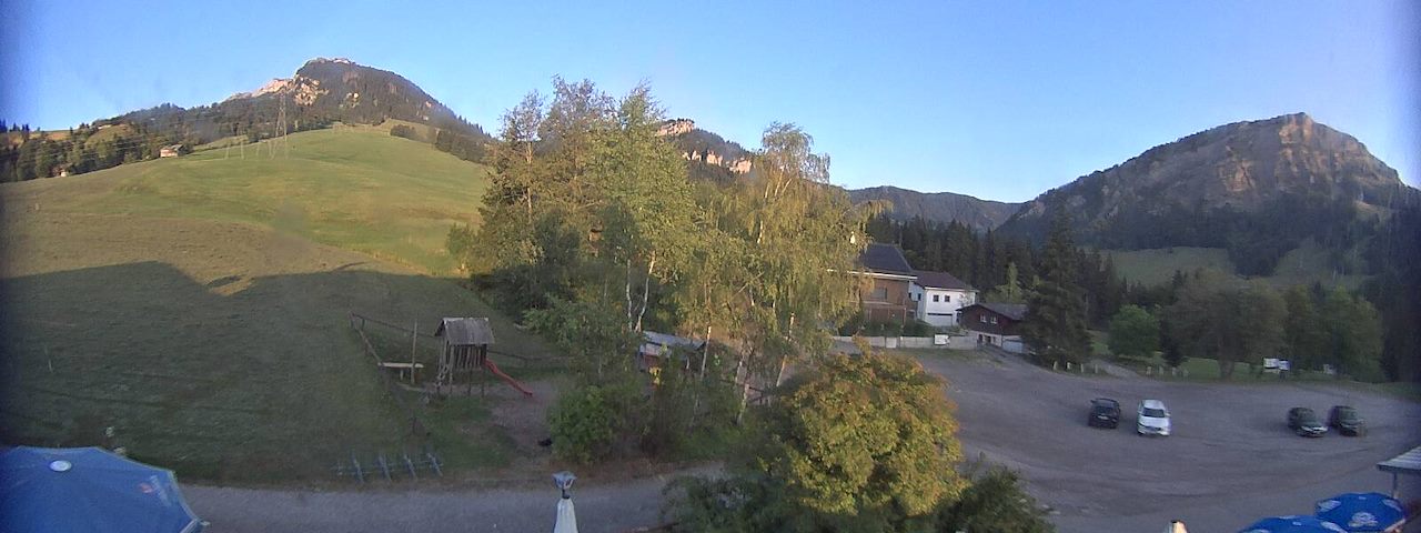 Live camera feed from Bergrestaurant Gfellen, Finsterwald in Finsterwald