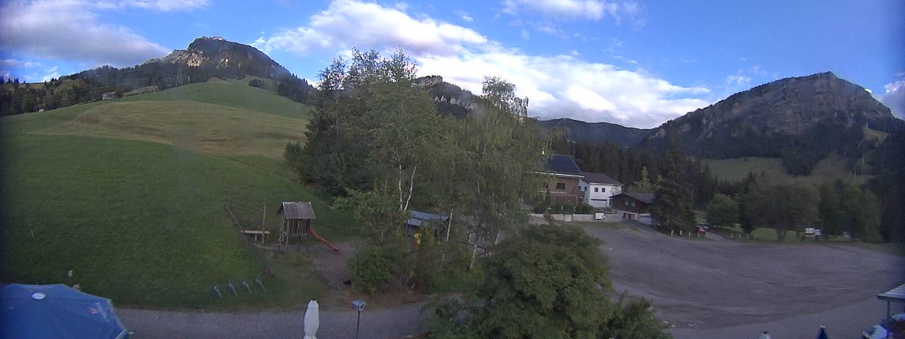 Canal de câmera ao vivo de Bergrestaurant Gfellen, Finsterwald em Finsterwald