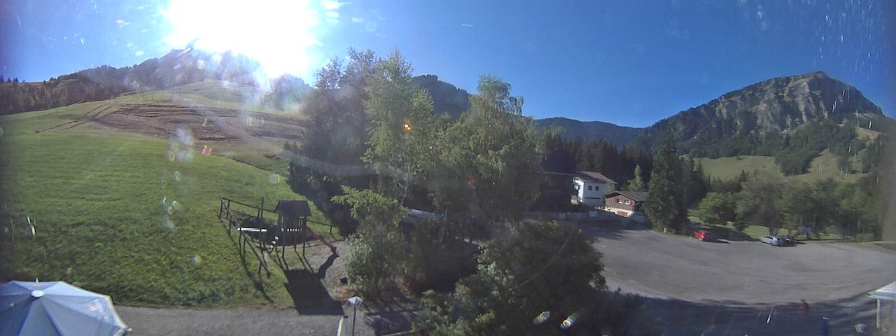 Live camera feed from Bergrestaurant Gfellen, Finsterwald in Finsterwald