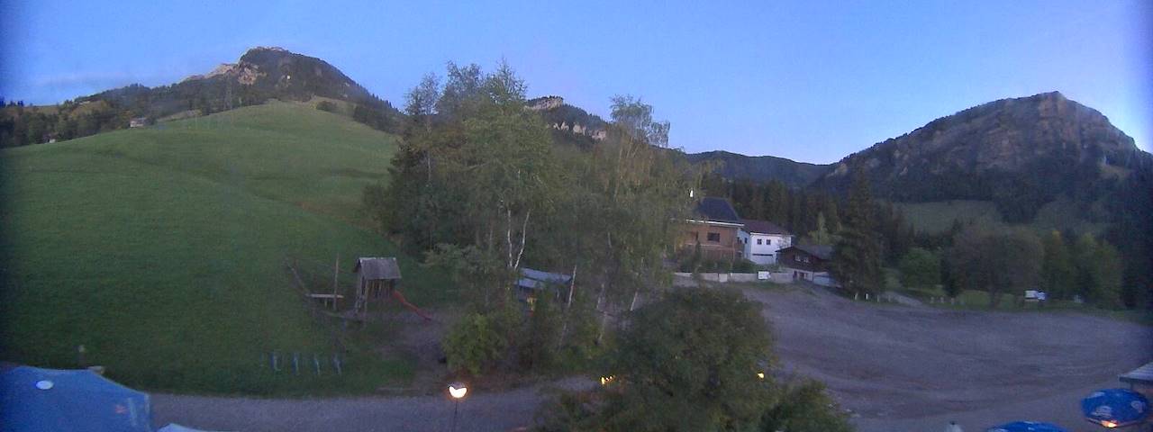 Live camera feed from Bergrestaurant Gfellen, Finsterwald in Finsterwald