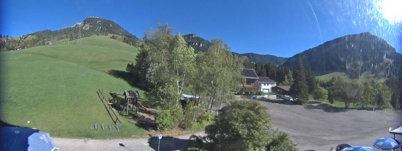 Live camera feed from Bergrestaurant Gfellen, Finsterwald in Finsterwald
