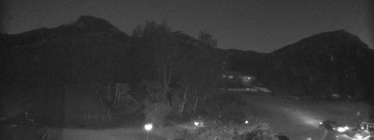 Live camera feed from Bergrestaurant Gfellen, Finsterwald in Finsterwald