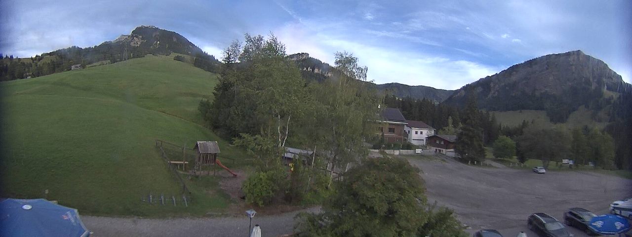Live camera feed from Bergrestaurant Gfellen, Finsterwald in Finsterwald